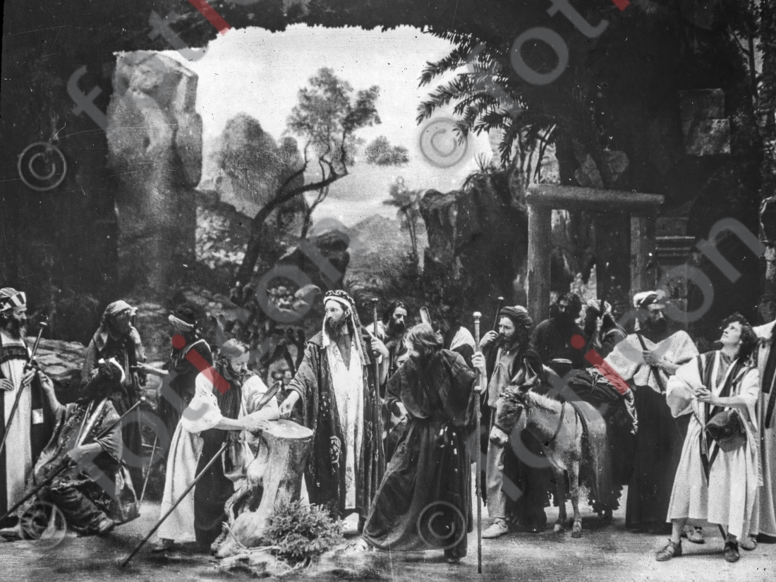 Josef wird von seinen Brüdern nach Ägypten verkauft | Joseph is sold to Egypt by his brothers (foticon-simon-105-066-sw.jpg)